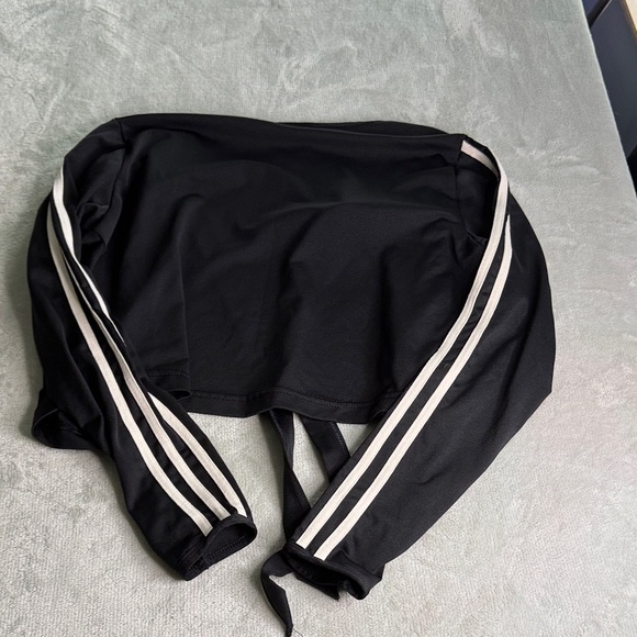 Adidas Charcoal Gray Top - Picture 4 of 4